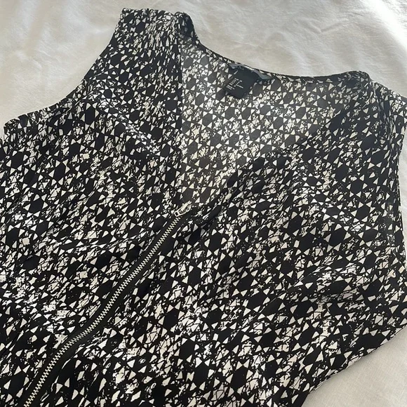 H&M Dress - Picture 6 of 13